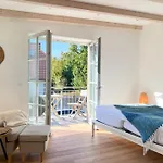 Cozy Three 아파트